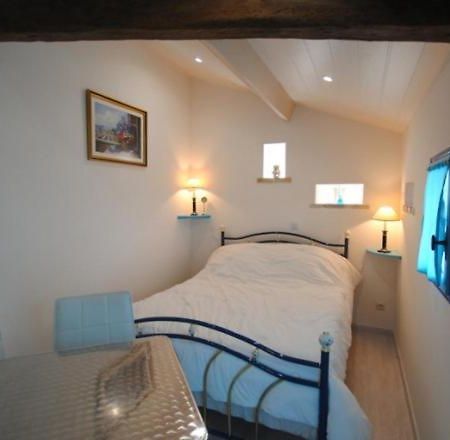 Bed and Breakfast Le Pigeonnier Dampierre-le-Chateau Exterior foto